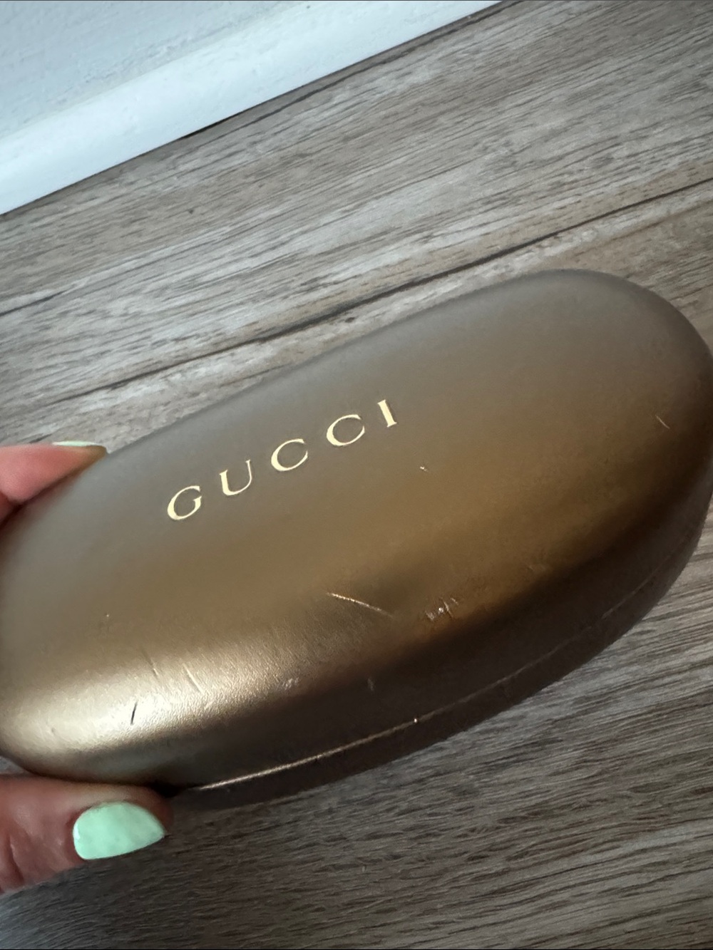 Gucci Women's Gradient Purple Oversized Sunglasses - Picture 9 of 10